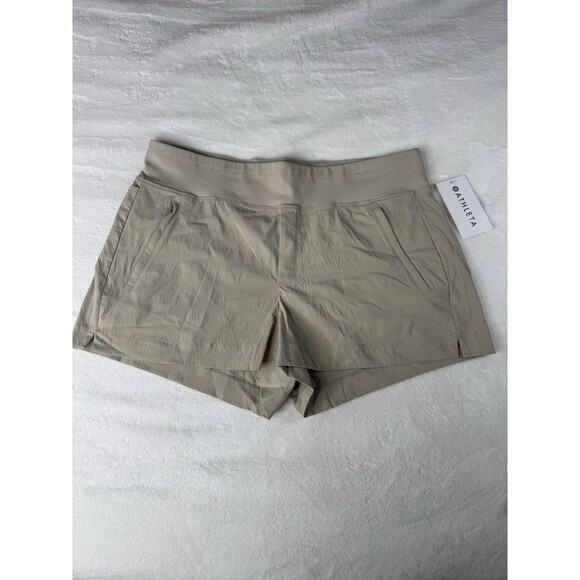 Athleta Pants - Athleta Shorts Womens 18 Beige Trekkie North High Rise Ripstop Hiking Trails